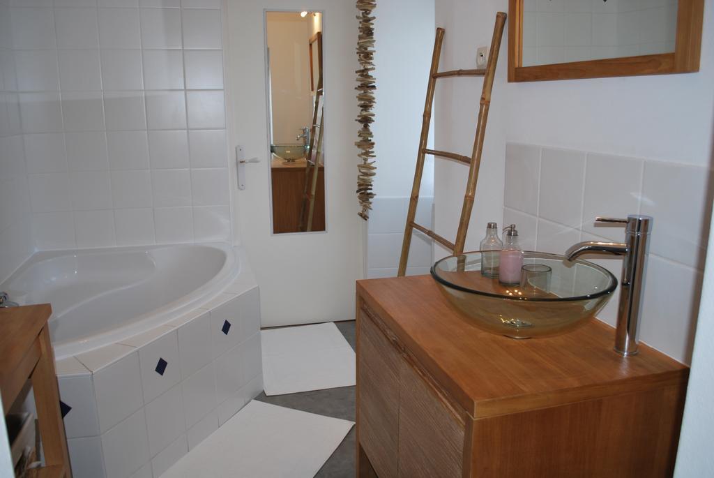 La Petite Boire - Chambres D'Hotes Pres D'Angers Murs-Erigne Room photo